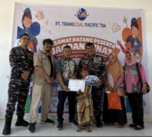 Providing Scholarships for Outstanding Elementary School Students in Sangatta